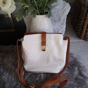 Valentina white leather purse